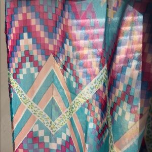 Sheer geometric infinity scarf